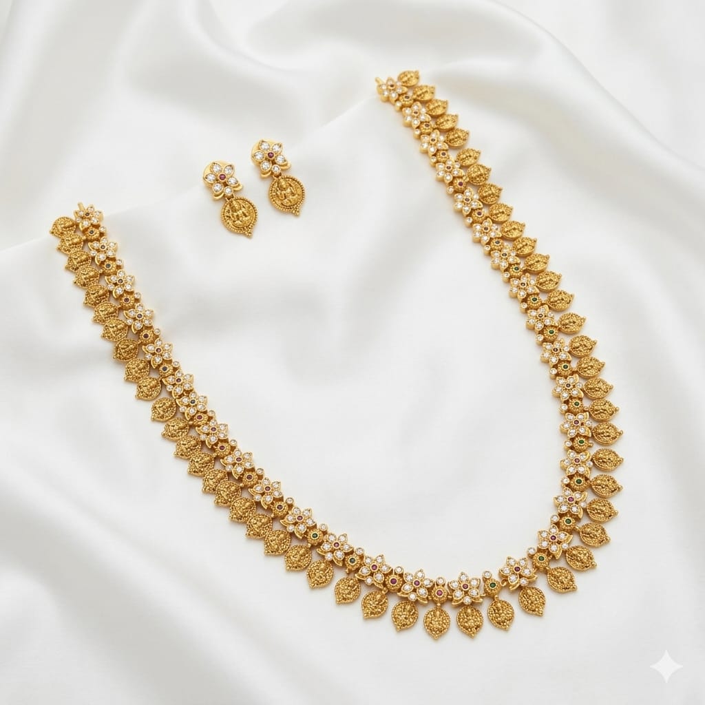 Laxmi Antique Necklace Set