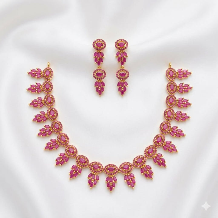 Flower Design Stones Necklace Set