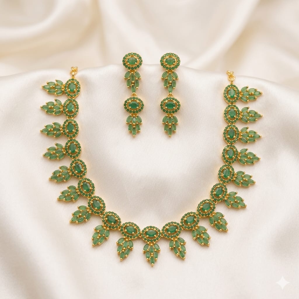 Flower Design Stones Necklace Set