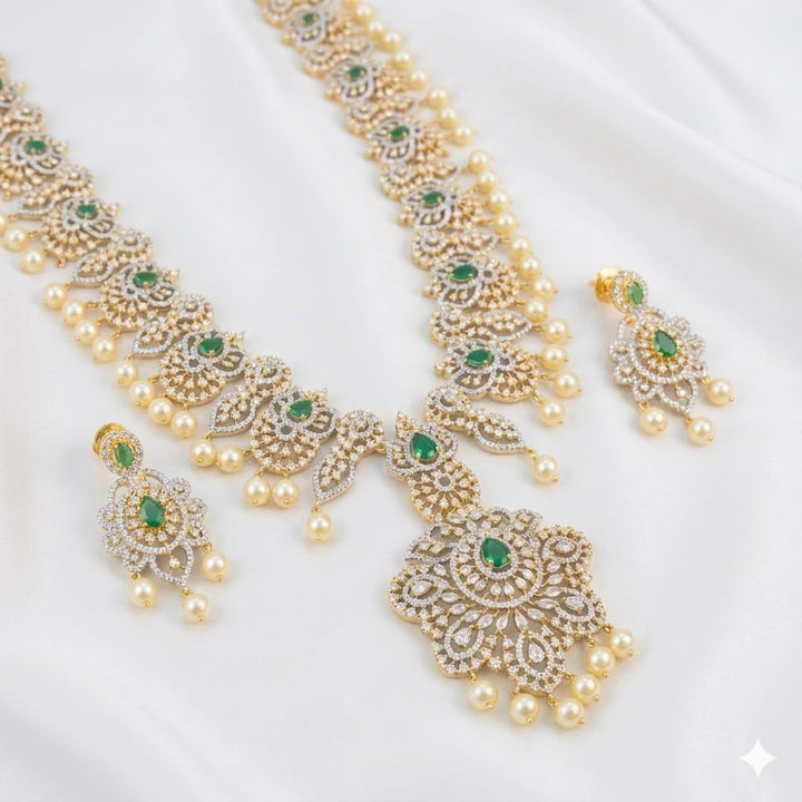 Flower Design Zircon Necklace Set