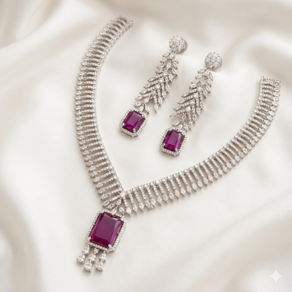 Elegance Jewellery Necklace Set