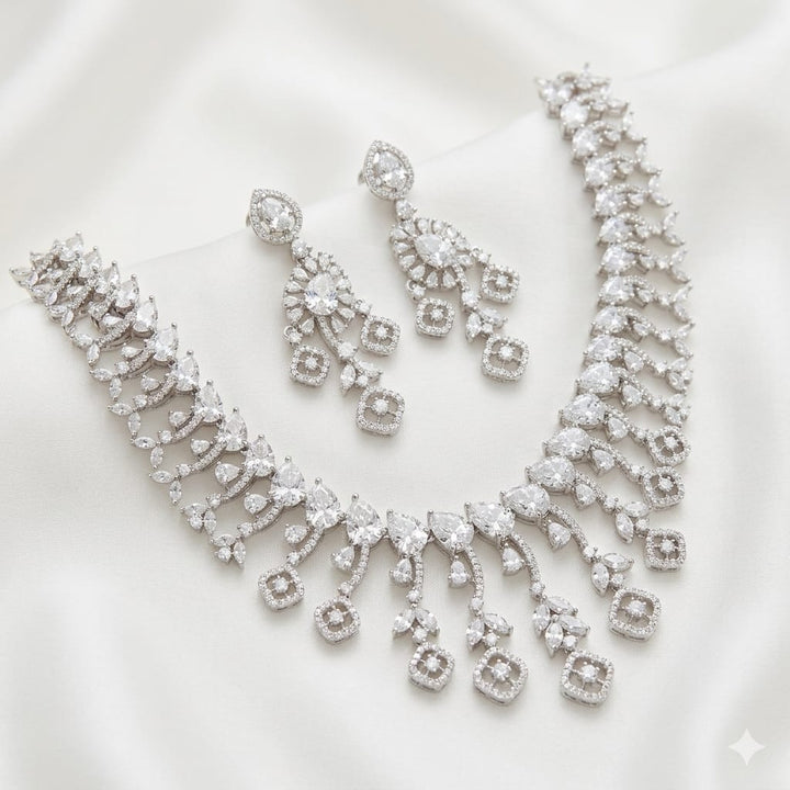 Frenz Presents American Dimonds Necklace Set