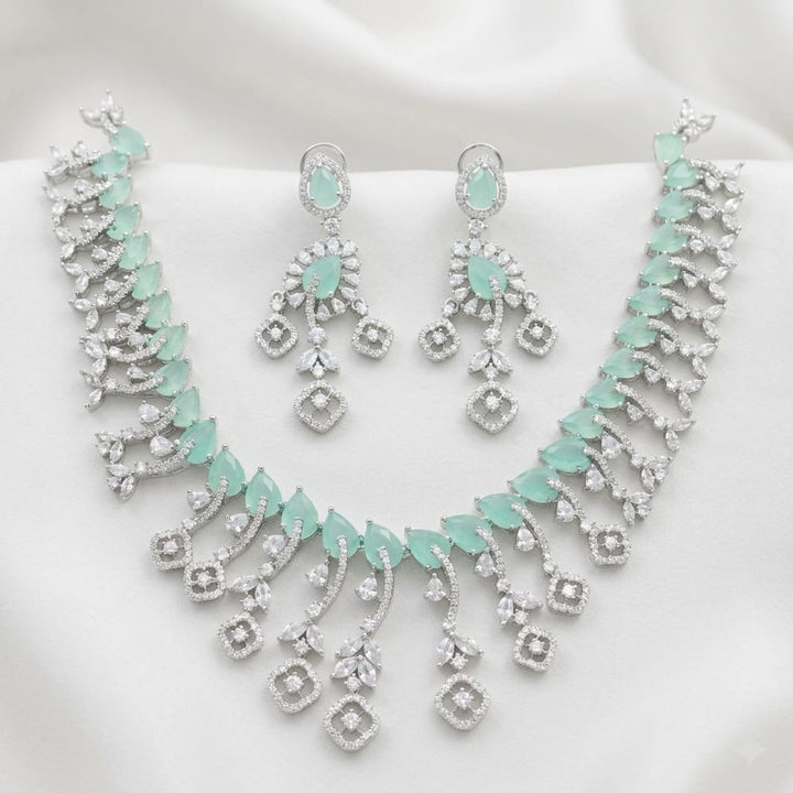 American Dimonds Necklace Set