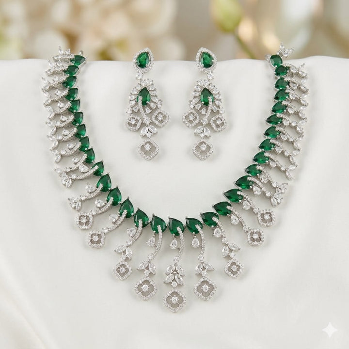 American Dimonds Necklace Set