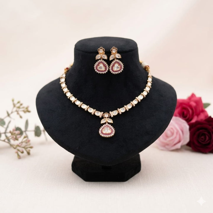 Elegant Gold Plated Kundan Necklace Set