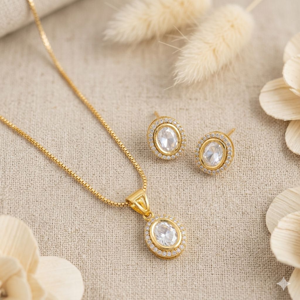 Oval Design Kundan polki pendant set