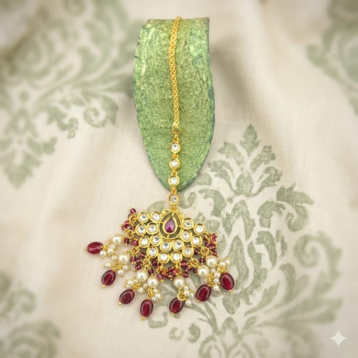 Kundan Pearl Traditional Maang Tikka