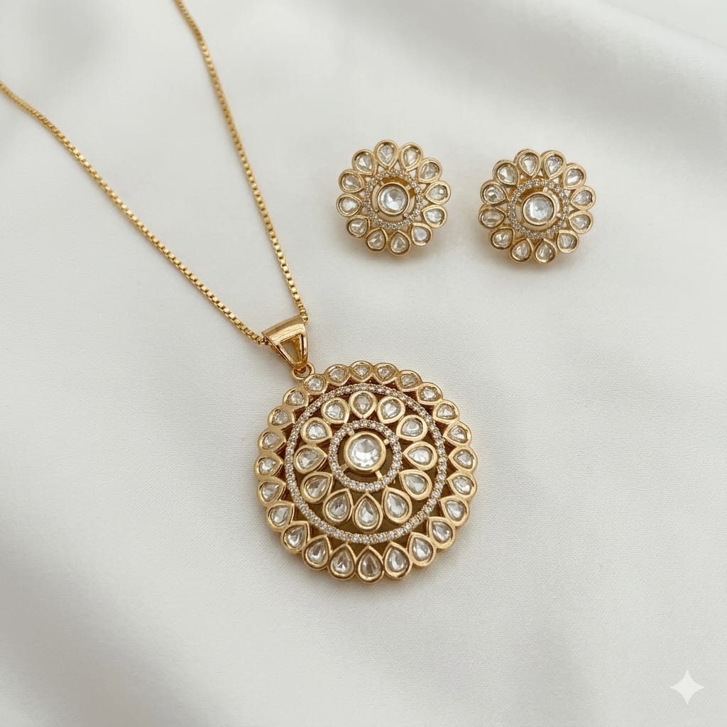Flower Design Polki Pendant Set