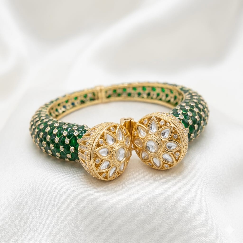 Exclusive Kundan Bracelet