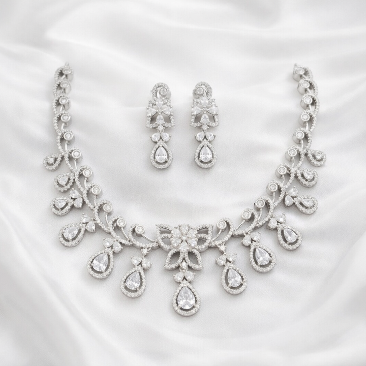 Sparkle luxury White American Diamond Necklace Set
