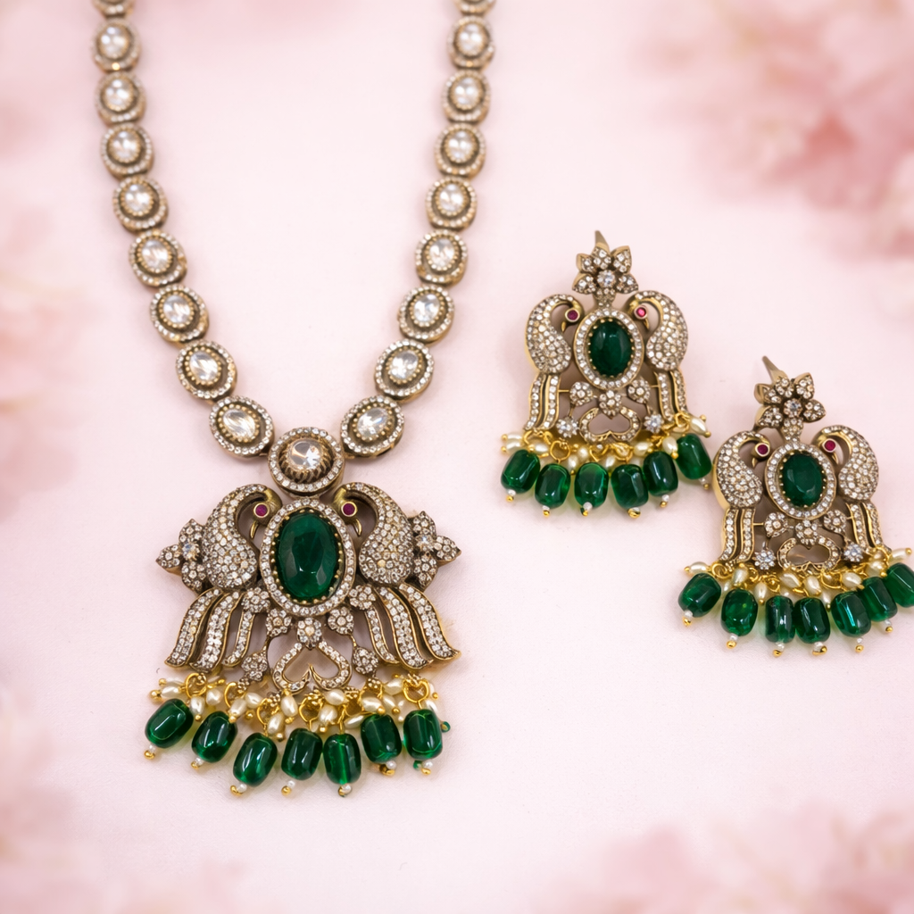 Victorian Single layer necklace