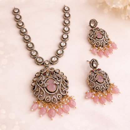 Victorian Neckalce Set