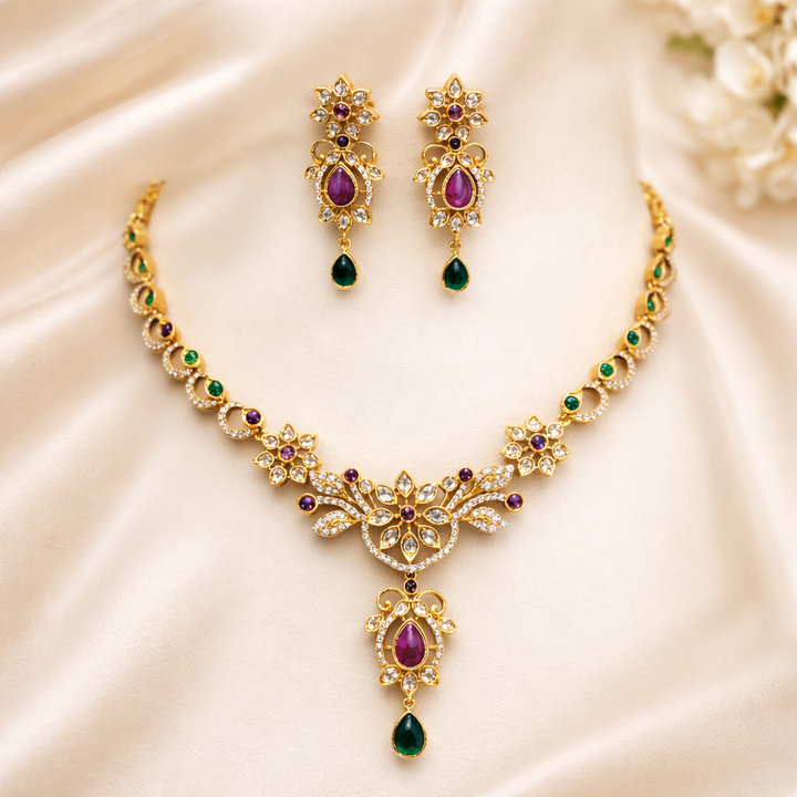 Elegant Antique Necklace Set