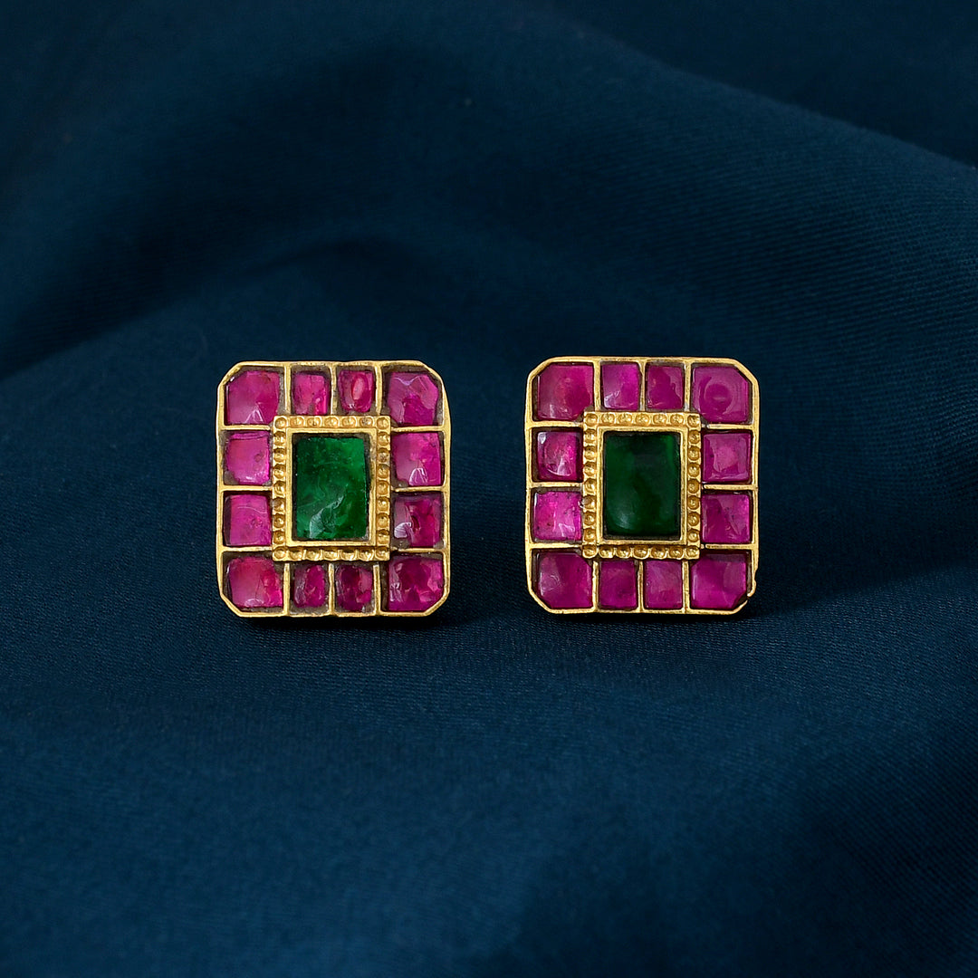 KEMPU GOLD PLATED JADAU EARRING