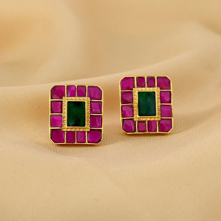 KEMPU GOLD PLATED JADAU EARRING