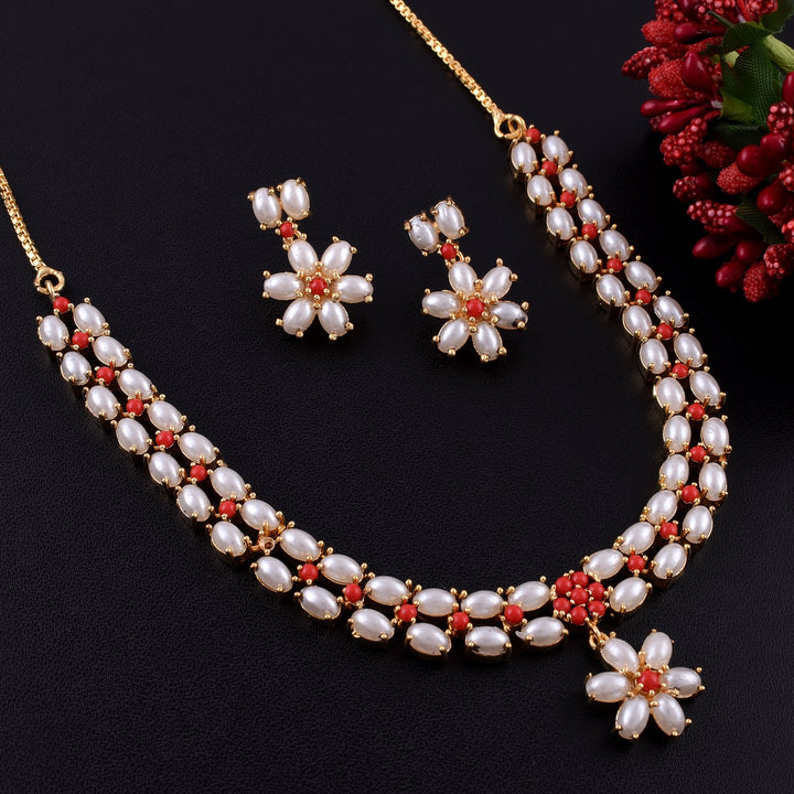 Heavily Embellished Pearl Necklace Set