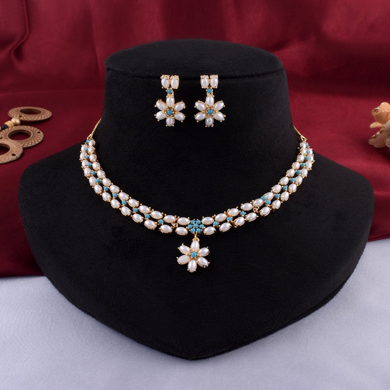 Sonam Kundan Jewellery Set - Green | FashionCrab.com | Kundan jewellery set,  Kundan jewellery, Jewelry set