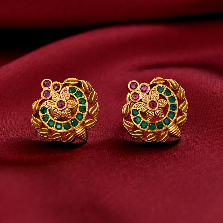 ANTIQUE STUD EARRING