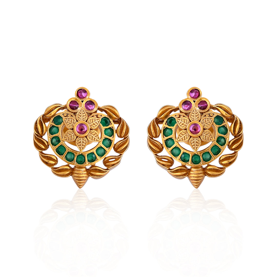 ANTIQUE STUD EARRING