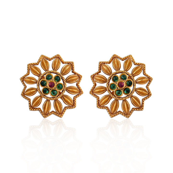 ANTIQUE STUD EARRING