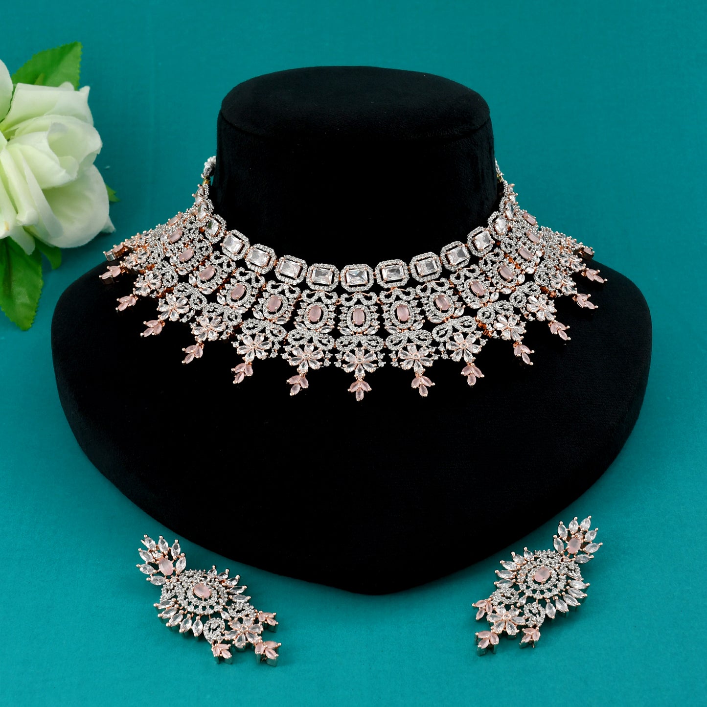ZIRCON CHOKER SET