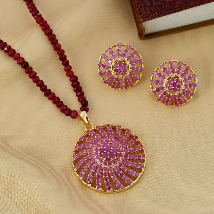 Round Shape Semi-Precious Pendant Set