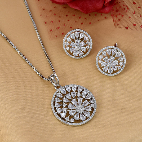 Flower Design Diamond Pendant Set