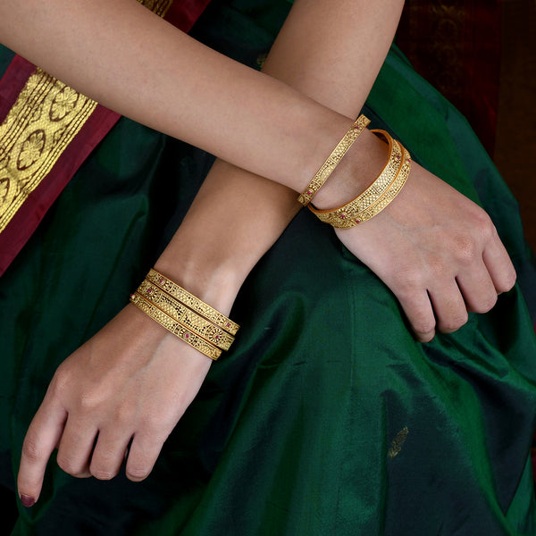 South Indian Trendy Gold Bangles