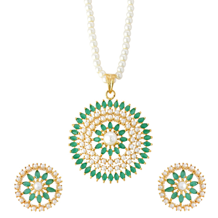 Emerald Handsetted Pendent Set