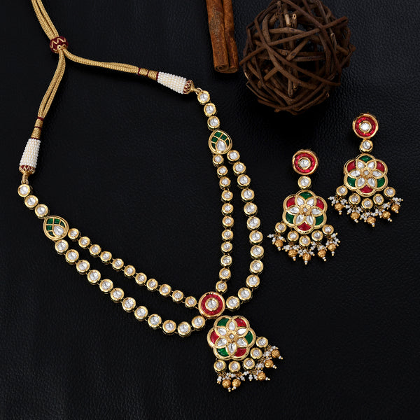 Traditional Look Kundan Necklace