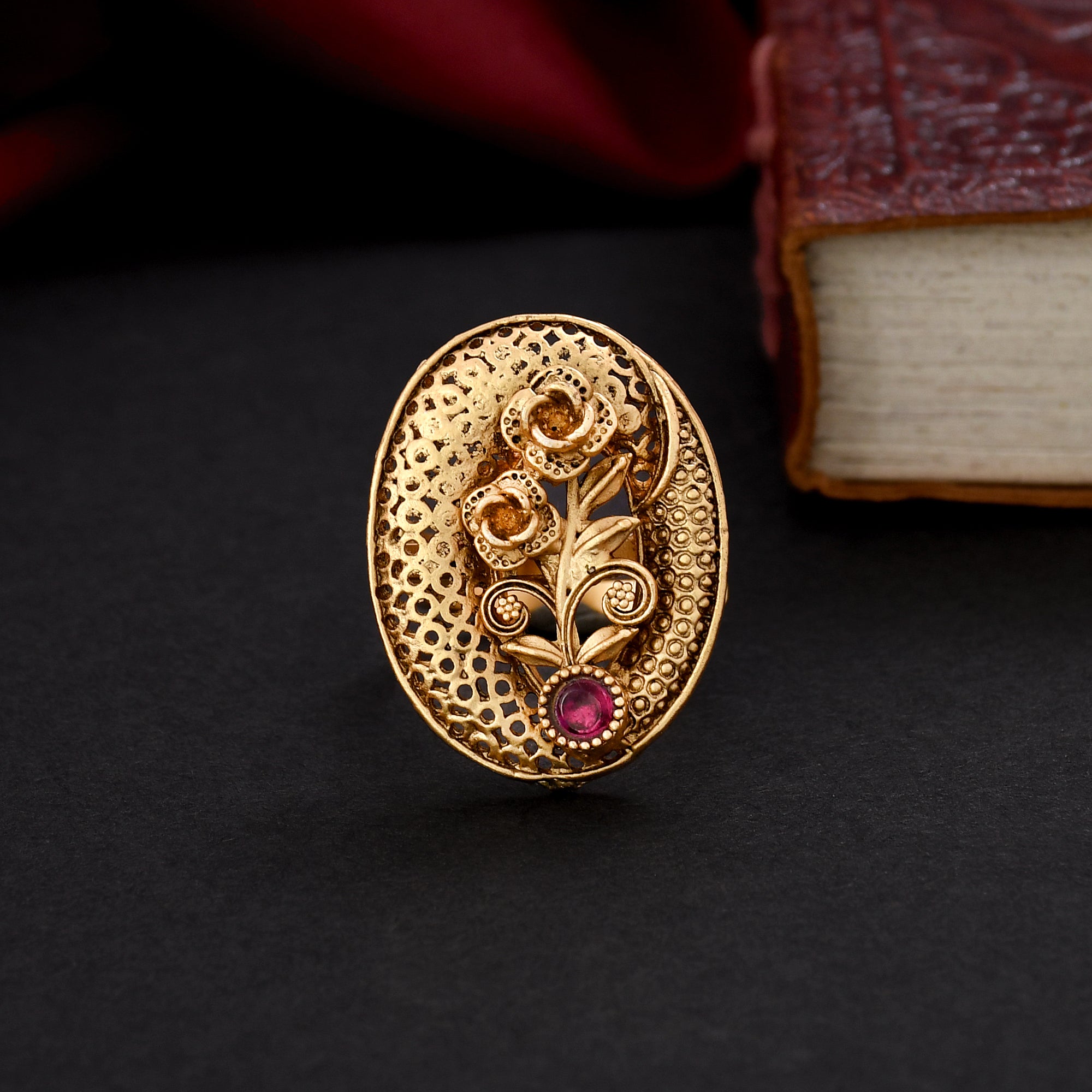 Antique Finger Ring 5