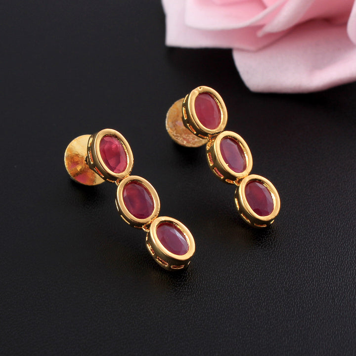 Classy Single Line Kundan Necklace Set